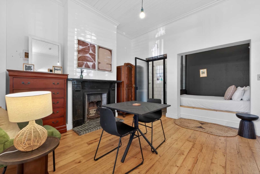 4 Bedroom Property for Sale in Woodstock Western Cape